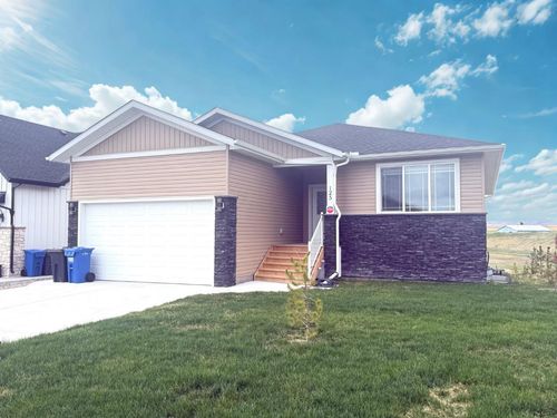 125 Westview Dr, Nanton, AB, T0L1R0 | Card Image