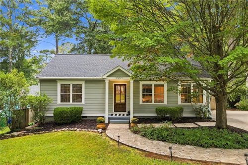 1391 Oldfield Rd, Decatur, GA, 30030-4551 | Card Image