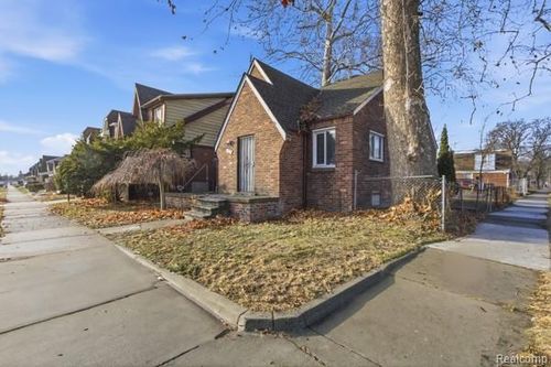 15795 Monte Vista St, Detroit, MI, 48238-1009 | Card Image