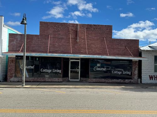 208 Marine St, Carrabelle, FL, 32322-6006 | Card Image