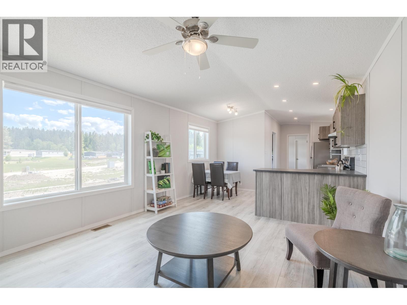 Residential in Lac La Hache 4