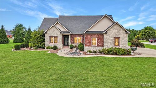 105 Locksley Ct, Troy, IL, 62294-2845 | Card Image