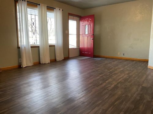 410 N Walnut St, Seiling, OK, 73663-8801 | Card Image