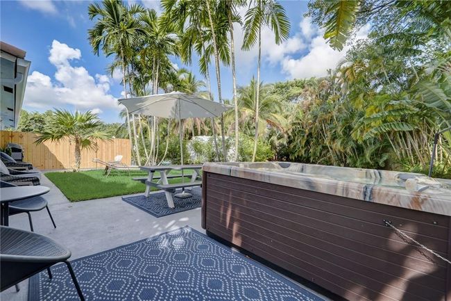 50 Ne 30th Ct, Home with 0 bedrooms, 0 bathrooms and 8 parking in Wilton Manors FL | Image 8