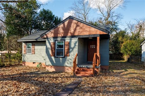 212 Gertrude St, Fayetteville, NC, 28303-3326 | Card Image