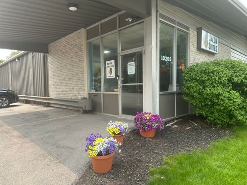 10205 W Greenfield Ave, Milwaukee, WI, 53214-3911 | Card Image