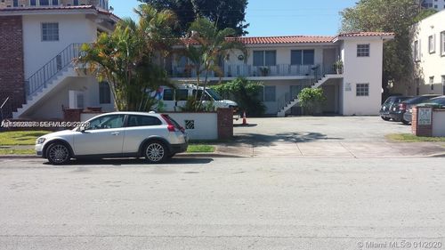 apt-3-236 Madeira Ave, Coral Gables, FL, 33134-3921 | Card Image