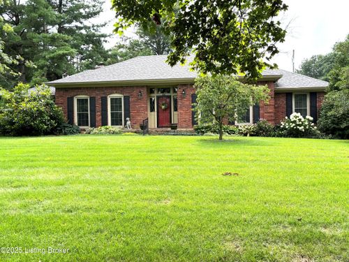 32 Smithfield Rd, Shelbyville, KY, 40065-1942 | Card Image