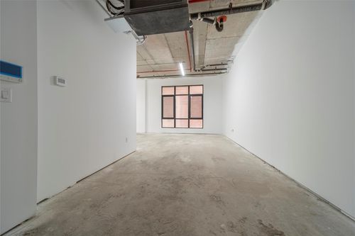 m1-124 Queens Blvd, Kew Gardens, NY, 11415 | Card Image