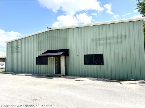 623 Park St, Sebring, FL, 33870-3230 | Card Image