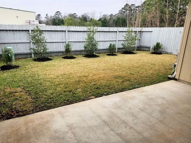 Lawn maintenance is included. | Image 29