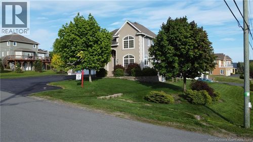 4 Admiralty Dr, Saint John, NB, E2K0B7 | Card Image