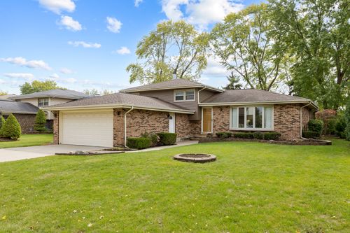 1827 W Sherry Ln, Addison, IL, 60101-1728 | Card Image