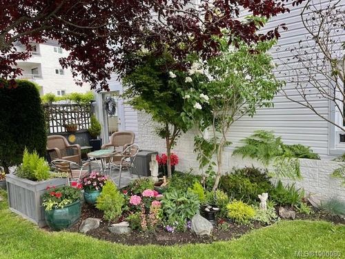 101-2660 Currie Rd, Oak Bay, BC, V8S3C1 | Card Image