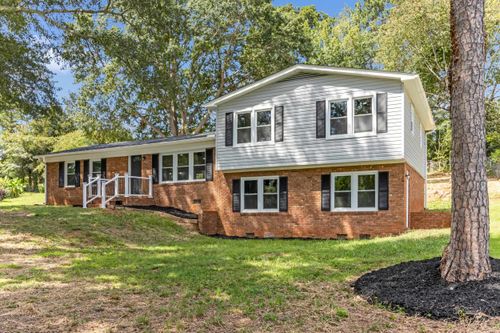 121 Dover Rd, Spartanburg, SC, 29301-1642 | Card Image