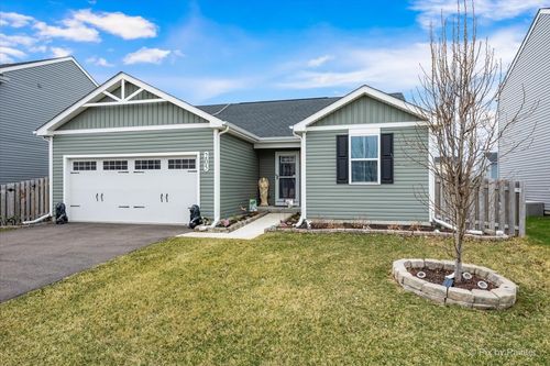 205 Buckeye St, Waterman, IL, 60556-9869 | Card Image