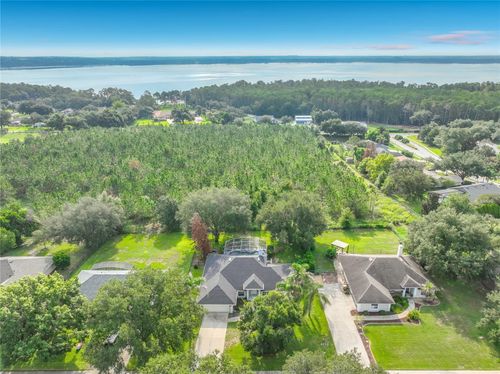9418 Meadow Crest Ln, CLERMONT, FL, 34711-6423 | Card Image