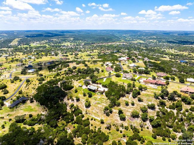 112 Juniper Pt, House other with 4 bedrooms, 5 bathrooms and null parking in Ingram TX | Image 65