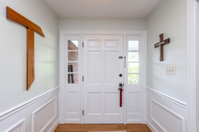Entrance foyer, wainscoting and hardwood floors | Image 4