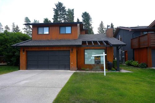 803 800 Larch Pl, Canmore, AB, T1W | Card Image