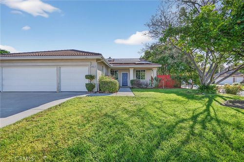 24501 Corte Rojelio, Murrieta, CA, 92562-6160 | Card Image