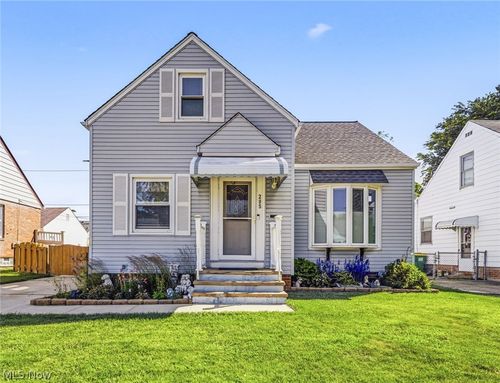 285 E 327th, Willowick, OH, 44095 | Card Image