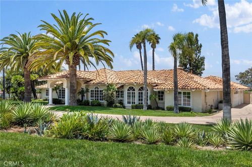 31396 Lake Vista Cir, Bonsall, CA, 92003-5311 | Card Image