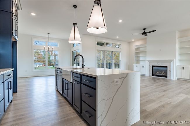 2034 Andres Way, Home with 5 bedrooms, 4 bathrooms and null parking in Floyds Knobs IN | Image 20