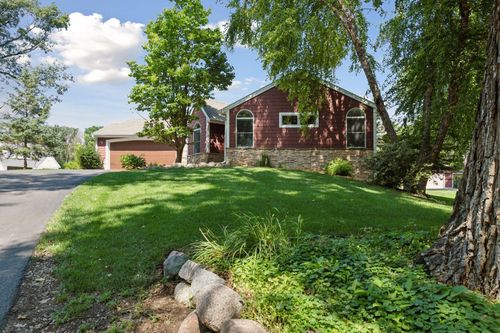 14400 Woodhaven Rd, Minnetonka, MN, 55345-2358 | Card Image