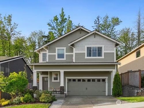 20438 Se 256th St, Covington, WA, 98042-6215 | Card Image