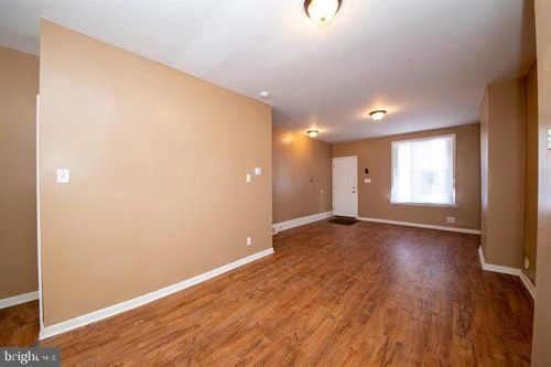509 N Paxon St, PHILADELPHIA, PA, 19131-5138 | Card Image