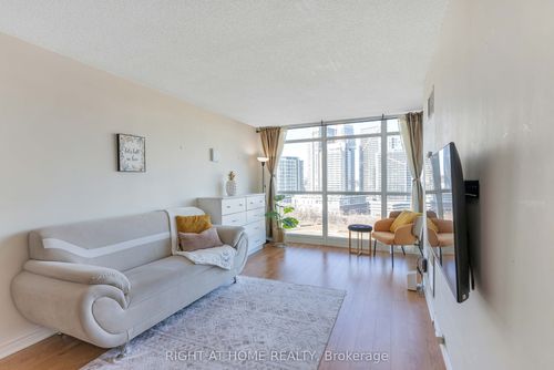 1807-231 Fort York Blvd, Toronto, ON, M5V1B2 | Card Image