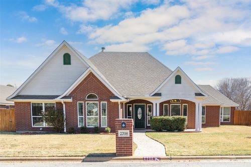 2708 Red Fox Trl, Brownwood, TX, 76801-6010 | Card Image