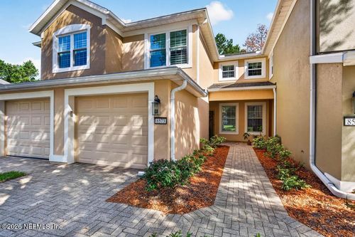 31b-8573 Little Swift Cir, Jacksonville, FL, 32256-9642 | Card Image