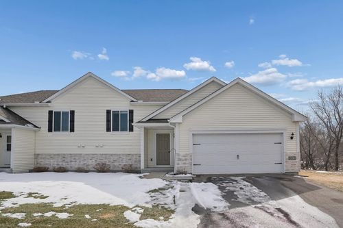 1012 White Tail Ln, Montrose, MN, 55363-5448 | Card Image