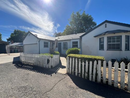 116 Gurnsey Ave, Red Bluff, CA, 96080-3062 | Card Image