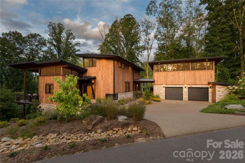 13 Tulip Poplar Trl, Asheville, NC, 28804-0091 | Card Image