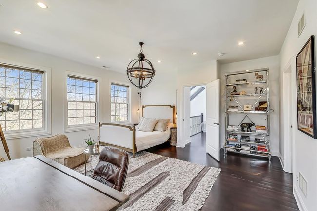 33 Sheridan Rd, House other with 5 bedrooms, 6 bathrooms and 4 parking in Highland Park IL | Image 36