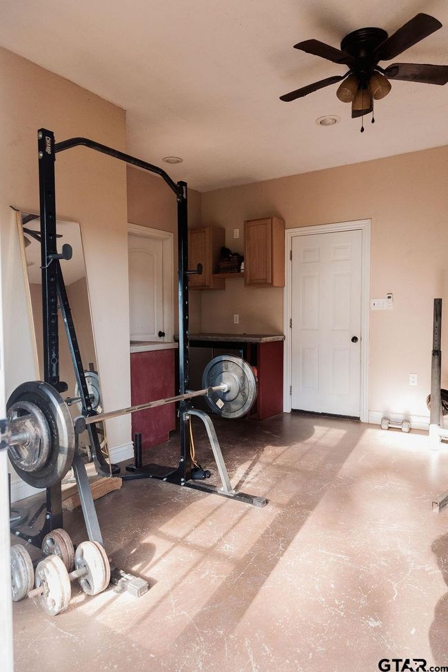 19940 Fm 2493, House other with 4 bedrooms, 3 bathrooms and null parking in Flint TX | Image 41