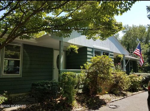115 Browns Dock Rd, Atlantic Highlands, NJ, 07716-2203 | Card Image