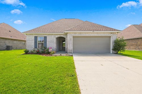 195 Pond Dr, Thibodaux, LA, 70301-8443 | Card Image