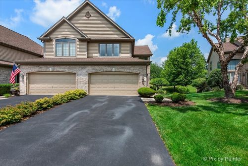26W036 Klein Creek Dr, Winfield, IL, 60190-2355 | Card Image