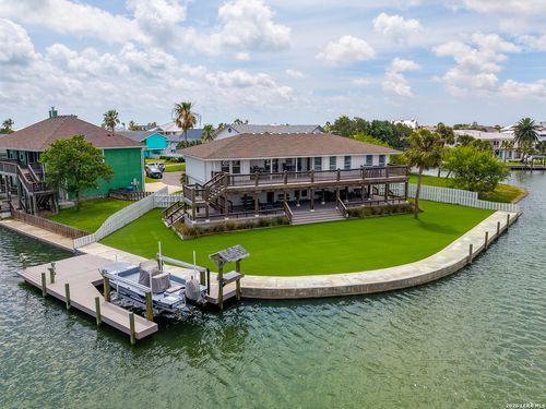 29 Whooping Crane Ln, Rockport, TX, 78382-3741 | Card Image