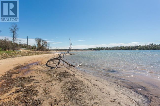1178 Sailors Encampment Dr, Home with 3 bedrooms, 2 bathrooms and null parking in Richards Landing ON | Image 40