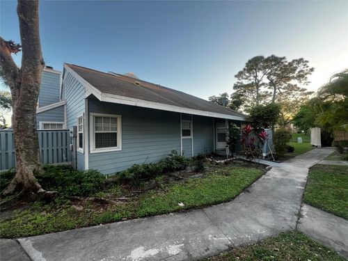 2009-2009 Champions Way, North Lauderdale, FL, 33068-5417 | Card Image