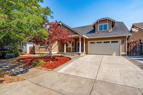 113 Anish Way, Windsor, CA, 95492 | Card Image