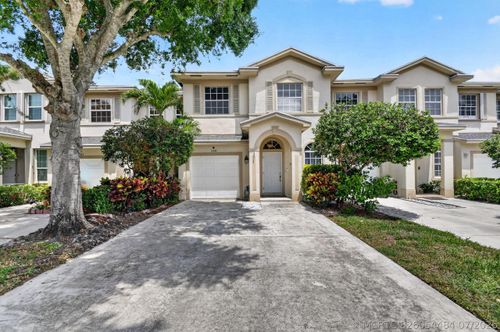308 Spruce St, Boynton Beach, FL, 33426-9358 | Card Image