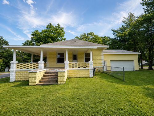 501 N Marion Avenue, Salem, IL, 62881 | Card Image