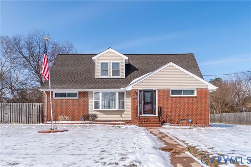 904 Lakewood Dr, Colonial Heights, VA, 23834-1223 | Card Image