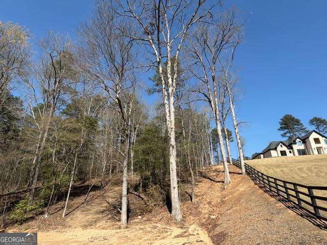 Land in Dacula